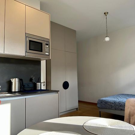 Modern Central Apartment Riga Retreat Exterior photo
