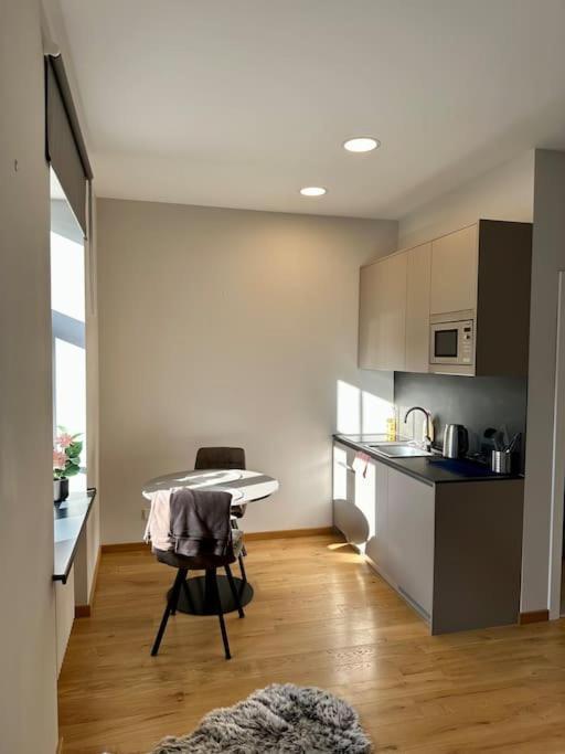 Modern Central Apartment Riga Retreat Exterior photo